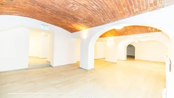 Expose WOW I EINZIGARTIGES GESCHÄFTSLOKAL I 2 STOCKWERKE I SÜDTIROLER PLATZ I KUNSTHAUS NÄHE I PASSANTENFREQUENZ I AB SOFORT I KOMPLETTE LÜFTUNGSANLAGE