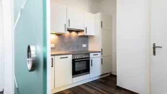 Expose MODERN SANIERT I TOP-LAGE BEI FH JOANNEUM I BIM VOR DER TÜR I ALTBAU-CHARME I 1. STOCK MIT LIFT I HAUSTIERE ERLAUBT I PROJEKT WOHNEN I