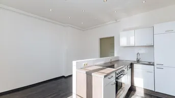 Expose 1 MONAT MIETFREI I MODERN SANIERT I DIREKT BEI FH JOANNEUM I BIM VOR DER HAUSTÜRE I ALTBAU-FLAIR I 3. OG MIT LIFT I HAUSTIERE WILLKOMMEN I PROJEKT WOHNEN I