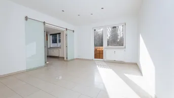 Expose WALTENDORF I MODERN SANIERT I FRANZÖSISCHER BALKON I PARKPLATZ I TOP LAGE I DUSCHE I TOP ZUSTAND I AB SOFORT VERFÜBAR I SEHR RUHIG I MODERNE AUSSTATTUNG I