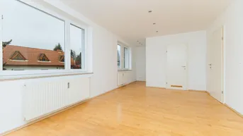 Expose TRAUMHAFT EXKLUSIVE SINGLE-PÄRCHEN WOHNUNG I MODERN SANIERT I DUSCHE I PARKPLATZ I KELLERABTEIL I SEHR LICHTDURCHFLUTET I WALTENDORF I