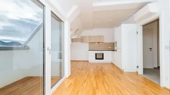 Expose MODERNES PENTHOUSE I KLIMA I TERRASSE I SMART-HOME I DESIGN-KÜCHE I MODERNES BAD MIT BODENEBENE DUSCHE &amp; FENSTER I