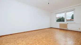 Expose ZENTRALE LAGE I PARKPLATZ I SOFORT VERFÜGBAR I RUHELAGE I SEHR GUTE INFRASTRUKTUR I HELL &amp; FREUNDLICH I PROJEKT WOHNEN I