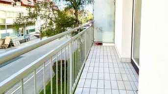 Expose GEIDORF I ZENTRAL &amp; DOCH IDYLLISCH I GRÜNBLICK I ANGENEHME WOHNATMOSPHÄRE I BAD MIT WANNE UND FENSTER I CHARAKTERVOLLER PARKETT I PROJEKT WOHNEN
