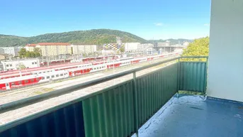Expose RENOVIERT I ELEGANTE DUSCHE I PROVISIONSFREI I EXKLUSIVE EINBAUKÜCHE I NÄHE ZUM BAHNHOF I TIERFREUNDLICH I ZEITGEMÄSS WOHNEN I OPTIMALE RAUMAUFTEILUNG I PROJEKT WOHNEN I