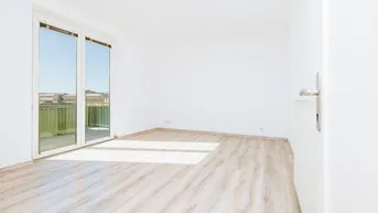 Expose HIGHLIGHT I TOP-AUSGESTATTETE KÜCHE I ZENTRAL &amp; NÄHE BAHNHOF I 4. STOCK MIT LIFT I RENOVIERT I MODERNE DUSCHE I HAUSTIERE WILLKOMMEN I STILVOLLES WOHNEN I DURCHDACHTER GRUNDRISS I PROJEKT WOHNEN