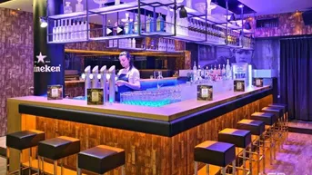 Expose Wir suchen Betreiber für ein voll ausgestattetes Bar/ Lounge, Wels Innenstadt