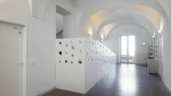Expose Attraktive Büro- bzw. Ordinationsräumlichkeiten in saniertem Altbau im Zentrum von Wels