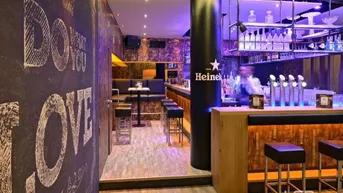 Expose Wir suchen Betreiber für ein voll ausgestattetes Bar/ Lounge, Wels Innenstadt