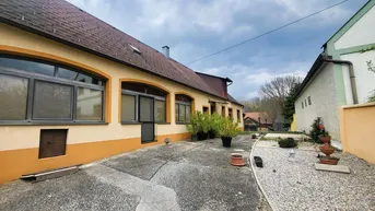 Expose Einfamilienhaus mit zwei Wohneinheiten in guter Lage von Kittsee