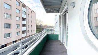Expose Exklusive Wohnung mit Balkon – Urbanes Wohnen in Top-Lage an der Donau