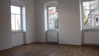Expose 119,05 m² 4-Zimmer Wohnung in zentraler Lage - Perfekt für WGs