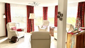 Expose Schmuckstück mitten im Sternenpark Attersee-Traunsee - 203m², 8 Zimmer - nur 495.000,00 €!