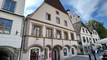 Expose Zentral gelegene Büro-, Ordinations- und Schulungsräume am historischen Stadtplatz von Steyr