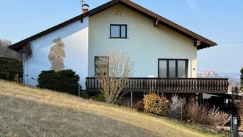 Expose Familienglück in Maria Anzbach: Gepflegtes Wohnhaus in Aussichtslage nahe Bahnhof!