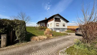 Expose Tolles Haus mit großem, teilbaren Grundstück!