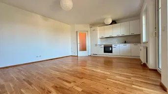 Expose Neuwertige Wohnung mit Ausblick und Terrasse samt Gartenmöglichkeit!
