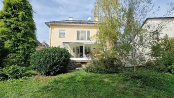 Expose 15 Min. von Wiener Stadtgrenze; geräumiges GROSSFAMILIENHAUS mit großem Garten in Ruhelage!