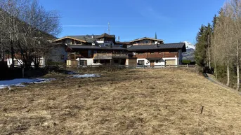 Expose Traumhaftes Baugrundstück mit unverbaubarem Ausblick