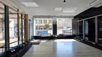Expose Geschäftslokal/Büro direkt am Boznerplatz!