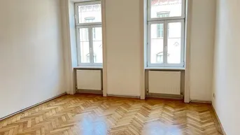 Expose Helle 2-Zimmer Wohnung mit Aufzug in schönem und gepflegtem Altbau