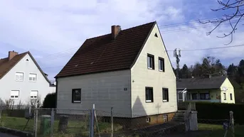 Expose Exklusives Bauprojekt: Sonniges Grundstück mit Altbestand in Leonding – Ihre Chance auf individuelles Wohnen!