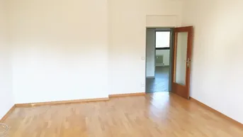Expose Ruhige, helle 3-Zimmer-Loggia-Wohnung direkt bei der HTL-Mödling - ab sofort verfügbar!