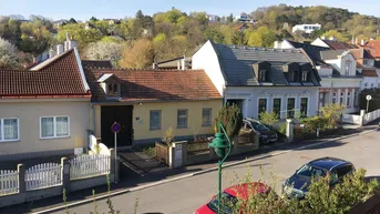 Expose Ruhige, helle 3-Zimmer-Loggia-Wohnung direkt bei der HTL-Mödling - ab sofort verfügbar!