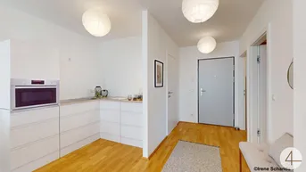 Expose 2 Zimmer Wohnung, Bahnhofsnähe! 52m2, Balkon, 2 KFZ Garagenplätze inklusive - PROVISION BEZAHLT DER ABGEBER