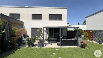 Expose STRAHLEND IN DEN SOMMER! POOL, Garten, Terrasse! Wohnraumkühlung! PV-Anlage!