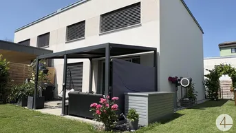 Expose STRAHLEND IN DEN SOMMER! POOL, Garten, Terrasse! Wohnraumkühlung! PV-Anlage!