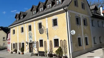 Expose WIE DAMALS! Uriger Charm in altösterreichischem Gasthof in wunderschöner Zentrumslage! Anlageobjekt, Vermietet!