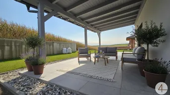 Expose Romantische Abende bei Kerzenschein, Lagerfeuer im Garten, 156 m2 Nutzfläche + Garage 40 m2