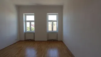 Expose HELLE 1-ZIMMER-WOHNUNG IM 15. IN UBAHN NÄHE!