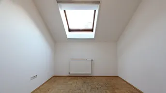 Expose ZENTRAL GELEGENE 2-ZIMMER-WOHNUNG IM 9.BEZIRK!