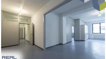 Expose Büro- oder Praxisfläche mit Blick auf die Landstraße