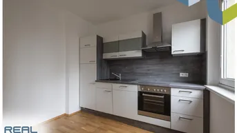 Expose TOP 9 | Sanierte 3-Zimmerwohnung mit Balkon in Ruhelage inkl. Küche ist bereit für Sie! (Auch WG-geeignet)
