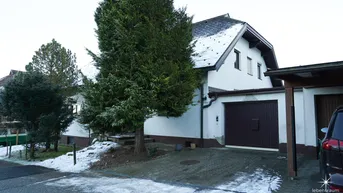 Expose Haus in perfekter Aussichts- und Ruhelage.