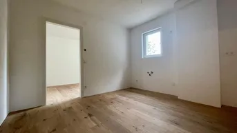 Expose Attraktive Kleinwohnung für Anleger – Nähe AuhofCenter &amp; S-Bahn