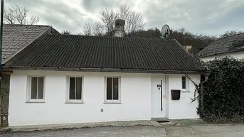 Expose Rustikales Miethaus mit Wintergarten &amp; Innenhof in 2165 Stützenhofen