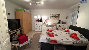 Expose 2183 Neusiedl an der Zaya MIETE - Single / Pärchenhit mit Garten