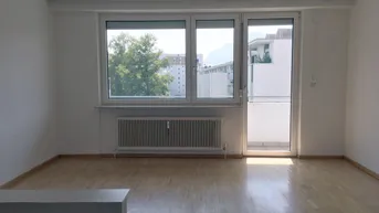 Expose Gepflegte 3 Zi-Wohnung mit Balkon - Salzburg-Stadt