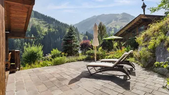 Expose Chalet de Luxe mit Nebenhaus und begehrtem Zweitwohnsitz
