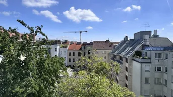Expose 2-Zimmerwohnung mit eigenem 50m² großen Garten im ruhigen Innenhof!