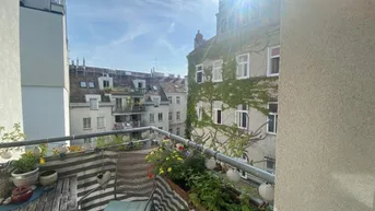 Expose Provisionsfreie 2 Zimmerwohnung mit Balkon
