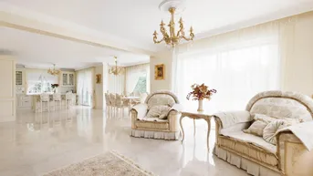 Expose KLASSISCHE LUXUSVILLA mit großer Terrasse und Garage | Vollmöbliert | Fontana Golf Club