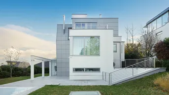Expose TOP ANGEBOT!!!Villa der Superlative in bester Lage in GIEßHÜBL | Traumhafter Panoramablick