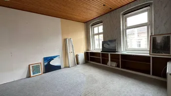 Expose SANIERUNGSBEDÜRFTIGE 3-ZIMMER WOHNUNG IM 7. BEZIRK +++ 5.200 € pro m²