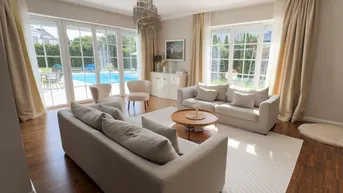 Expose Leben im Herzen des Golfresorts Fontana! - Villa mit großem Grundstück &amp; Pool !!!