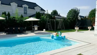 Expose LUXUS VILLA mit großem Grundstück, Pool, Whirpool &amp; Sauna im FONTANA Golfresort!!!